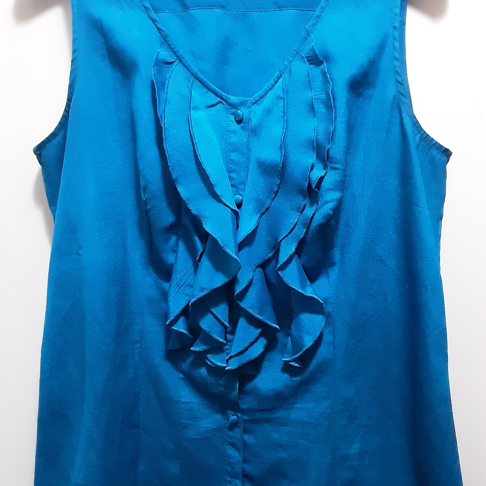 Ruffled Neck Sleeveless Button Down Blouse